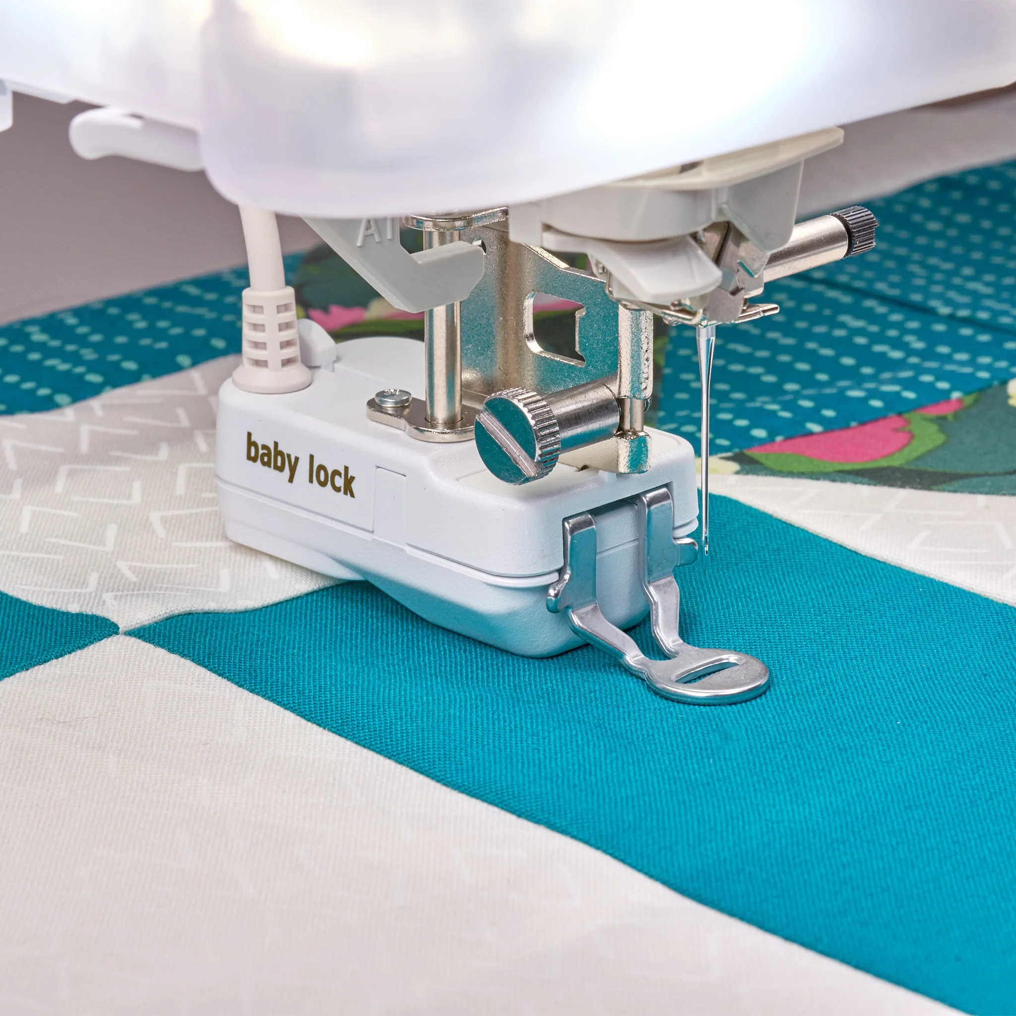 Babylock Anthem Sewing & Quilting Machine w/ FREE Bundle - Image 9