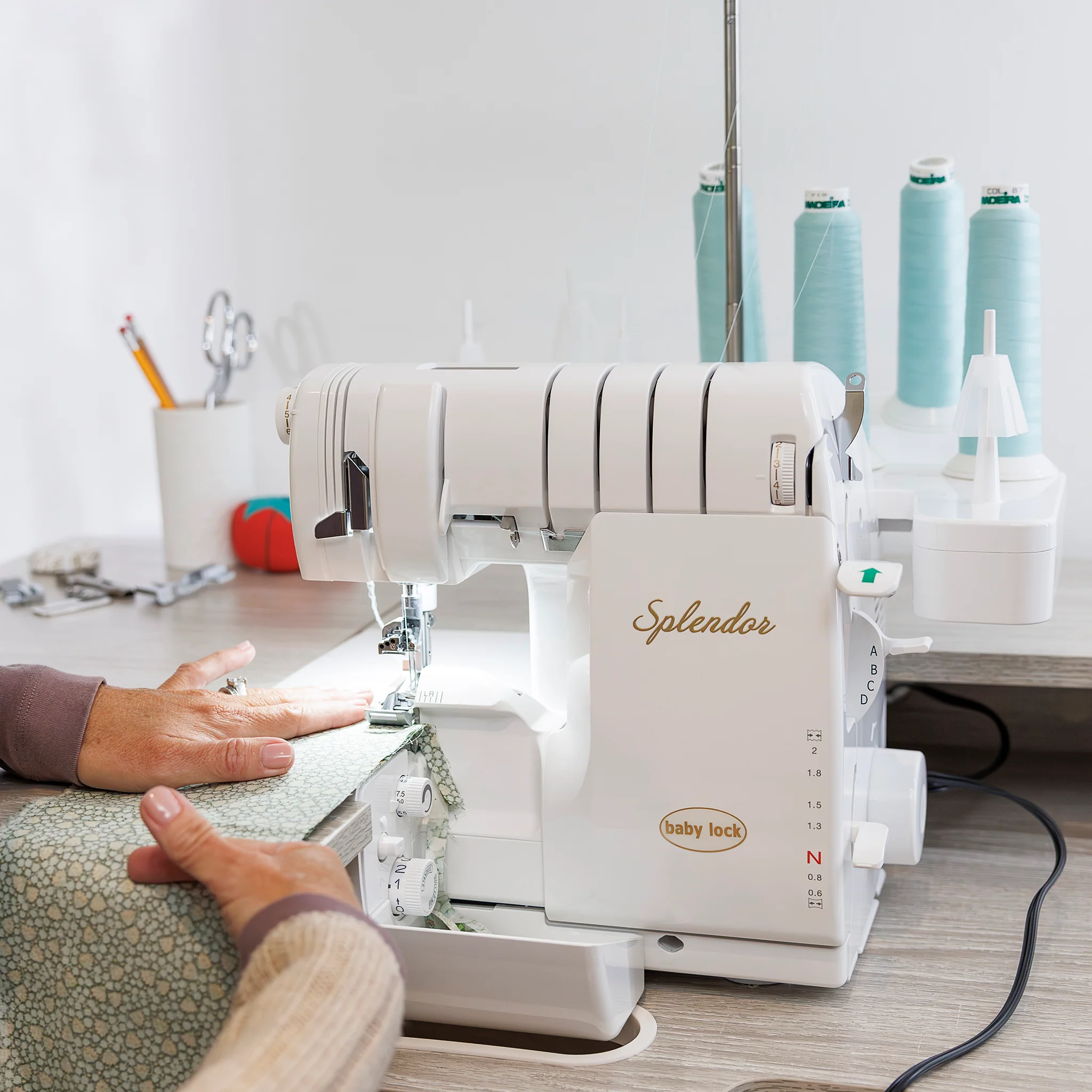 Babylock Splendor Serger & Coverstitch Combo w/ FREE Bundle - Image 8