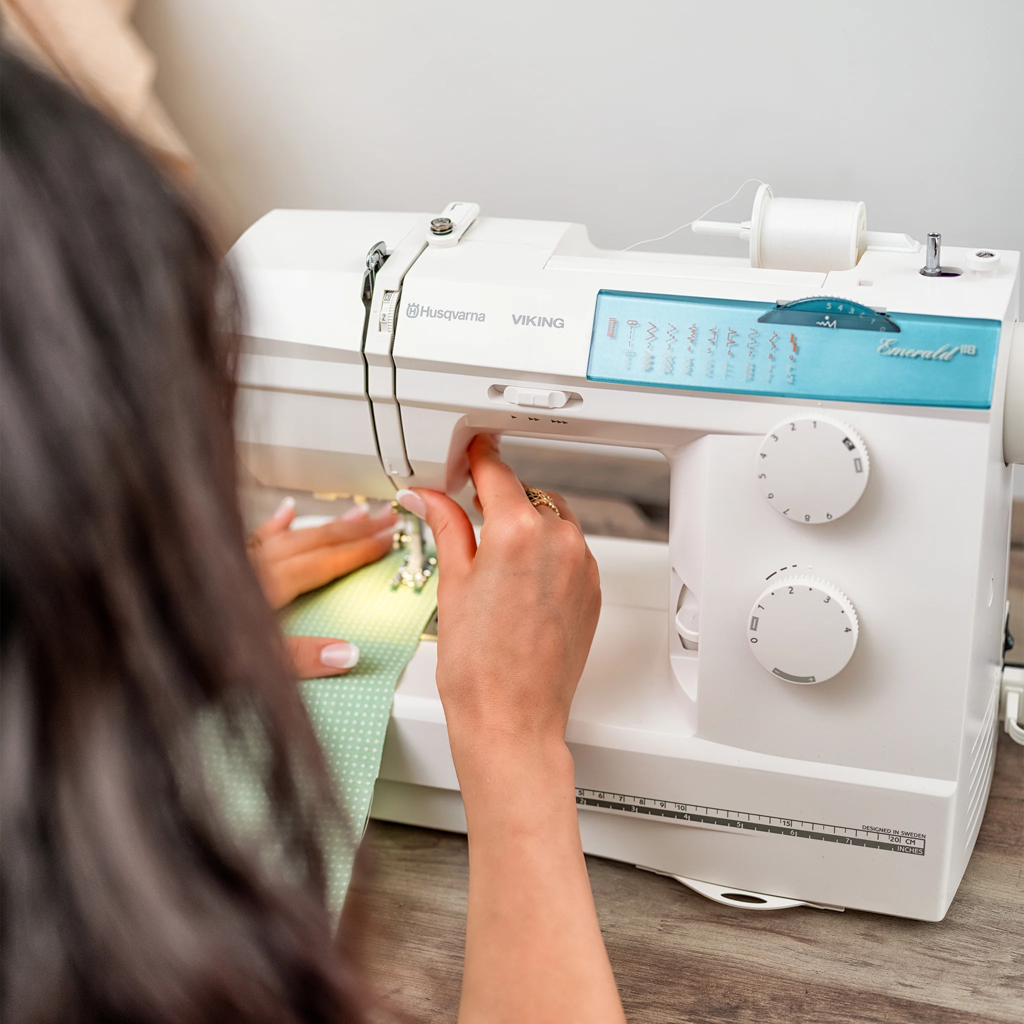 Factory Serviced Husqvarna Viking Emerald 118 Sewing Machine - Image 6