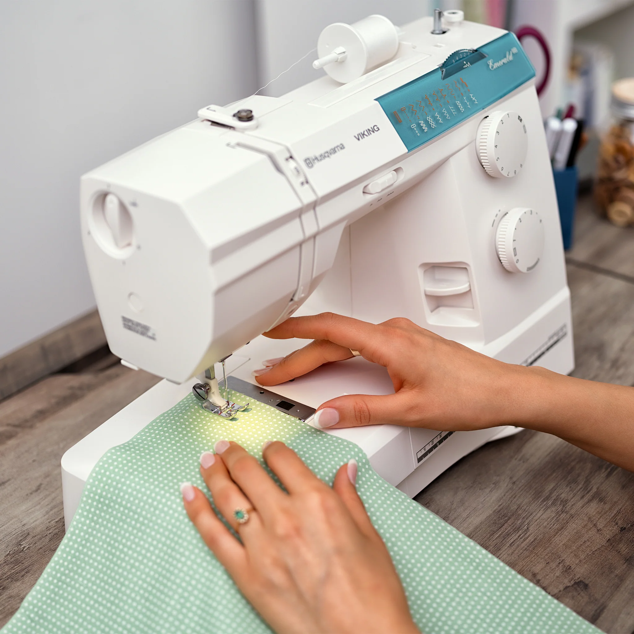 Factory Serviced Husqvarna Viking Emerald 118 Sewing Machine - Image 8