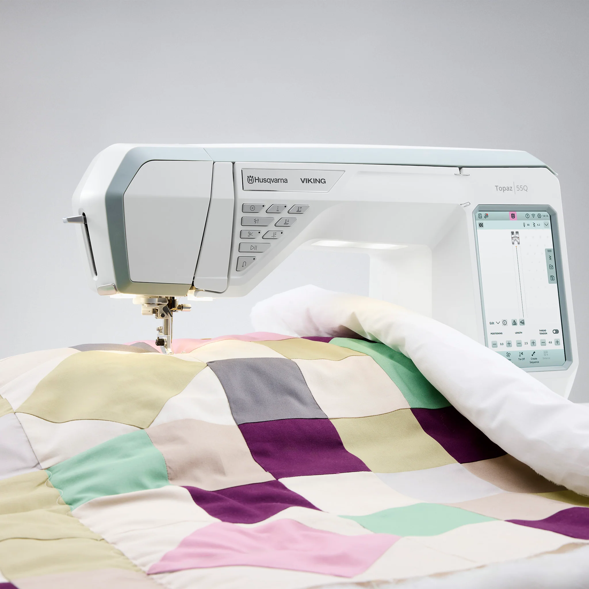 Husqvarna Viking Topaz 55Q Sewing Machine - Image 10